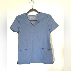 Figs Casma™ Three-Pocket Scrub Top, Women’s XXS, Blue